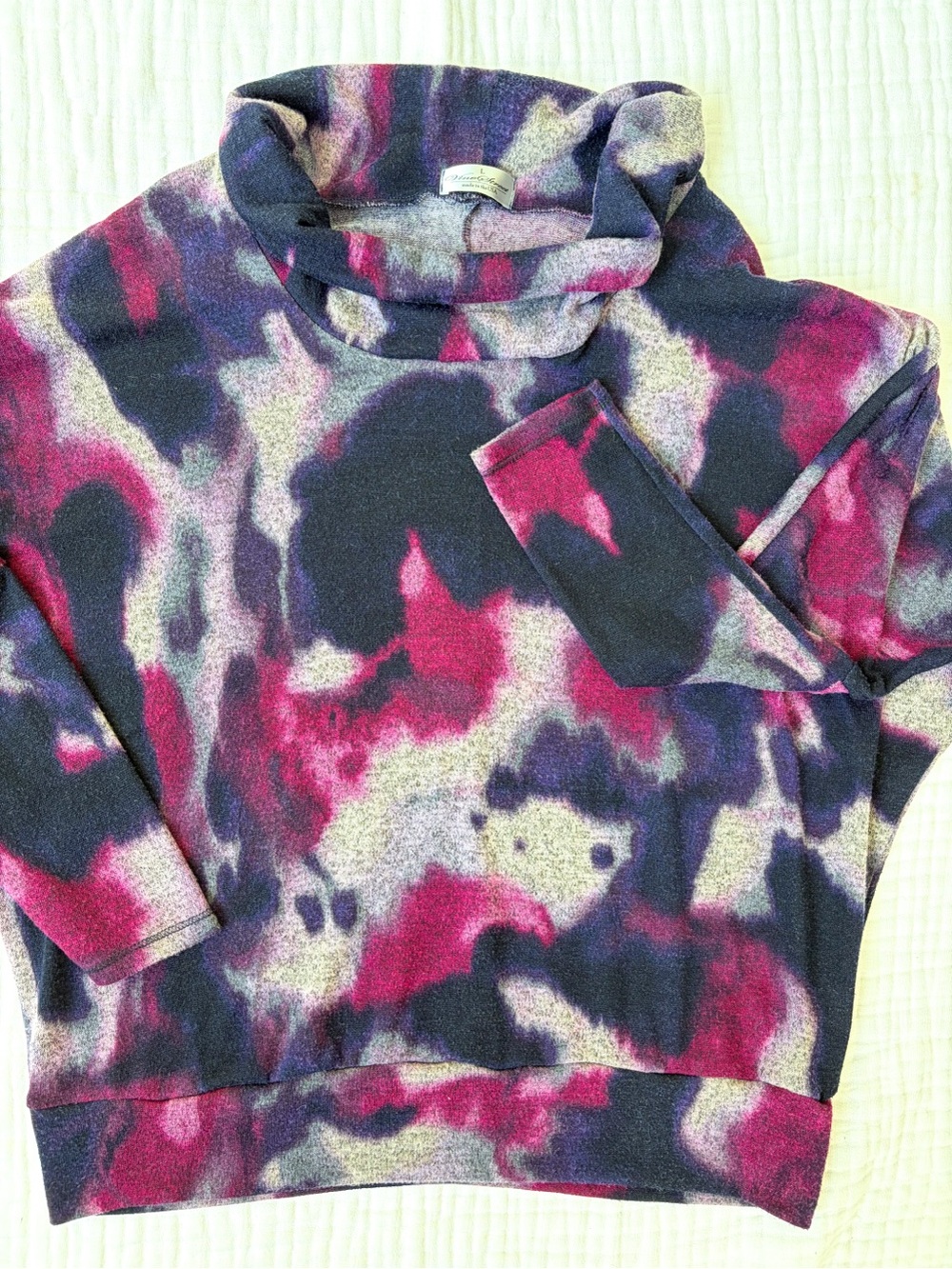 Vine Street Made in USA Abstract Cowl Neck Boxy Top L Purple Pink